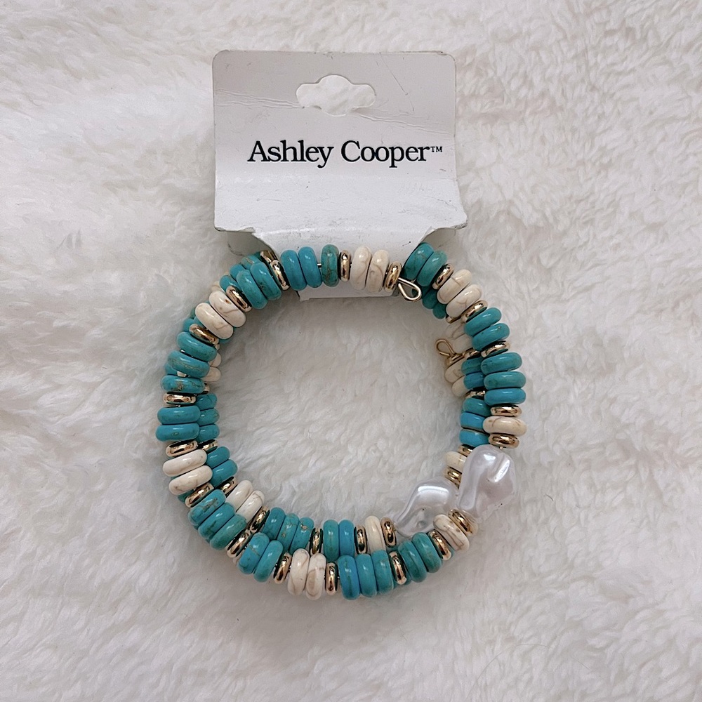 ⚡️2/$15⚡️Ashley Cooper bracelet